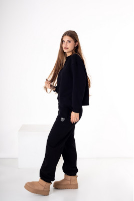 Костюм жіночий